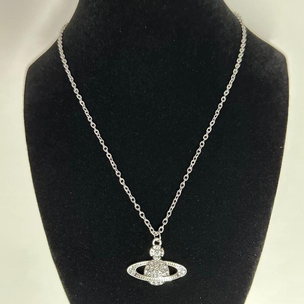 Vivienne Westwood Orb Necklace Silver 5504